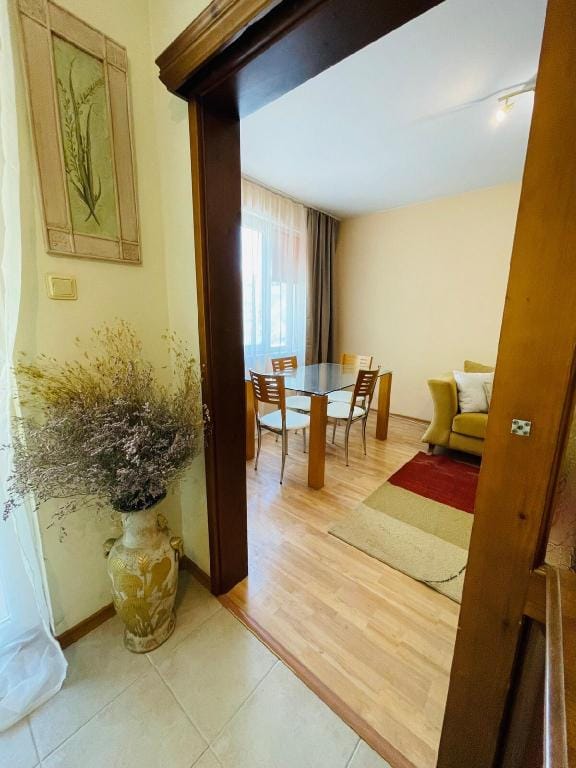 Lovely apartment by the Sea Garden Apartment in Varna