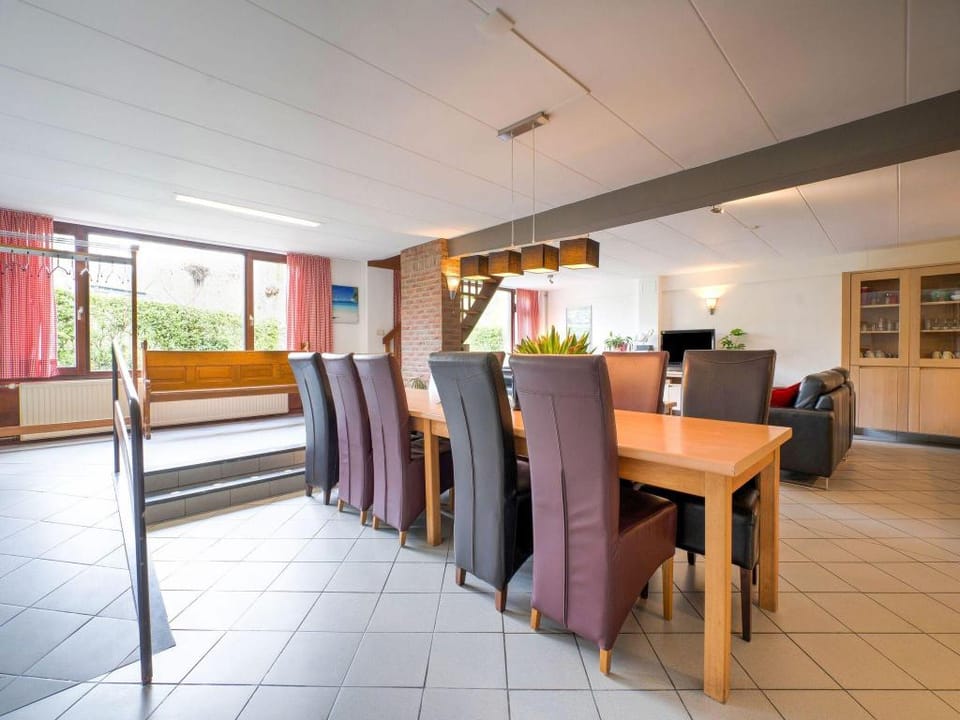 Spacious Group Getaway with Garden Vacation rental in Limburg (province)