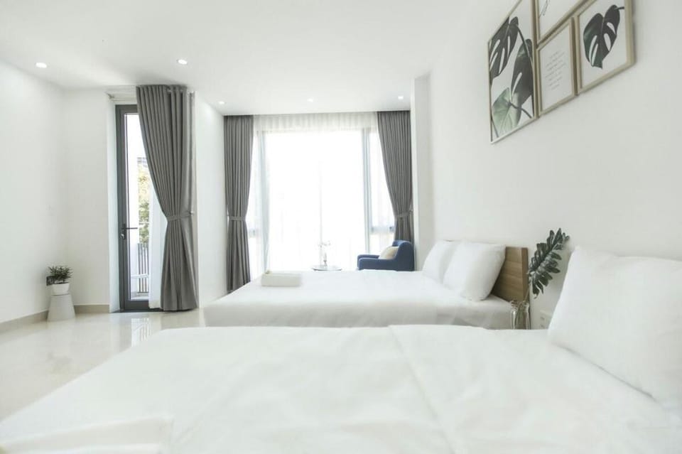 Ben Villa 4 Bedrooms  -3' walk to My Khe Beach. Vacation rental in Da Nang