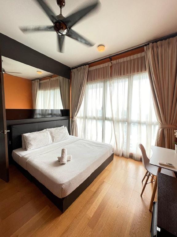 Heaven on Earth Sky Pool View, Kuala Lumpur Vacation rental in Federal Territory of Kuala Lumpur