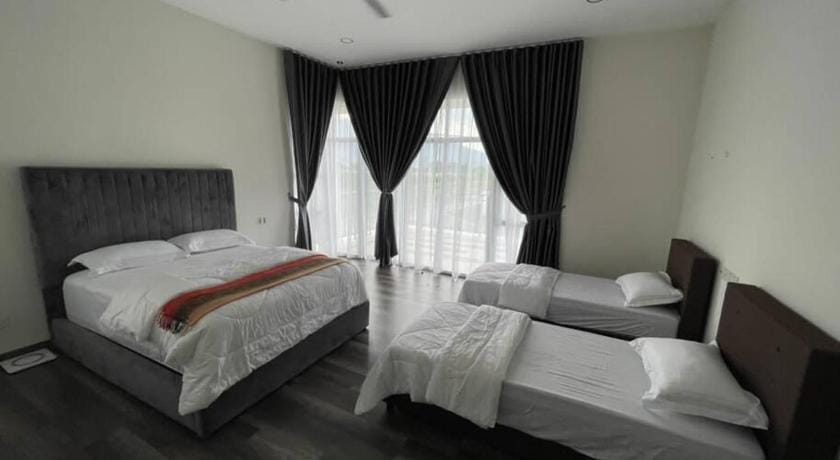 Villa Sumayyah With Pool! Only at Ipoh! For islam Vacation rental in Perak
