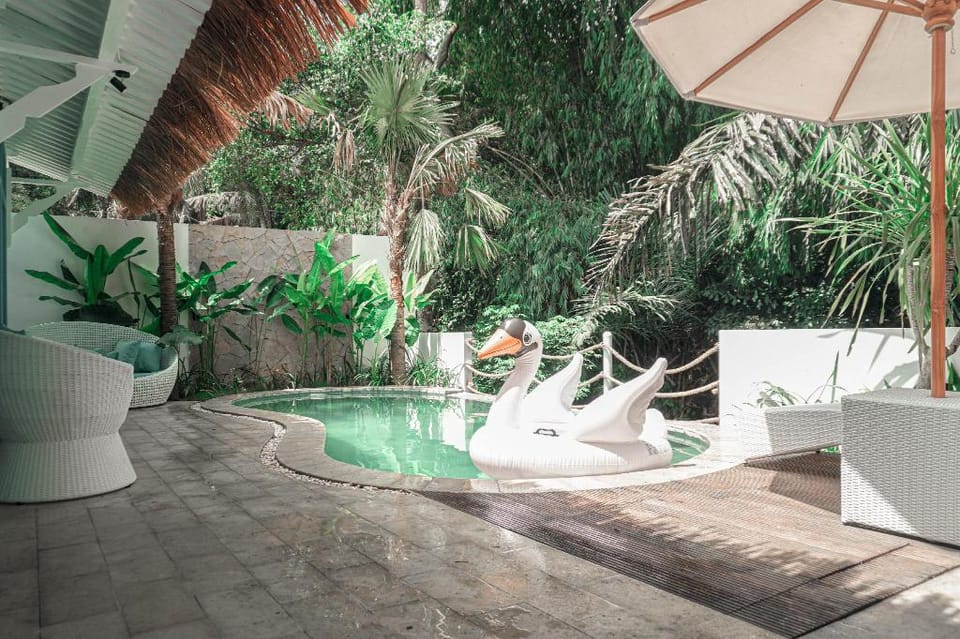 Ubu Villa Blekik - Nature vibes with riverside Villa in Special Region of Yogyakarta