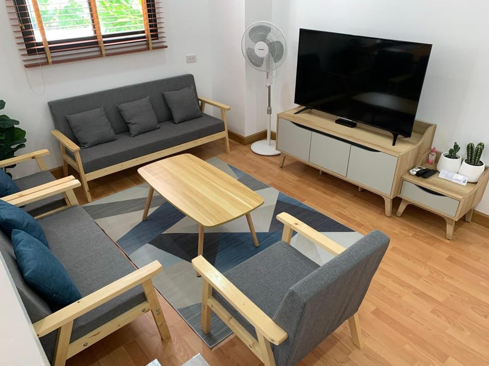 Cozy House, Wonnapha Beach, Bangsaen Vacation rental in Chon Buri Changwat