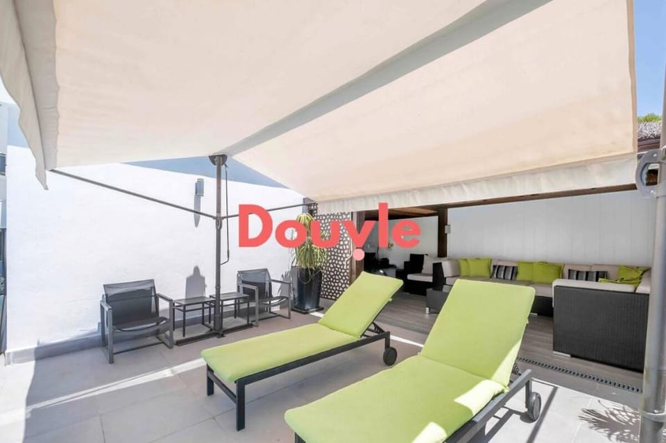 Modern villa at few steps to Puerto Banus Villa in Marbella