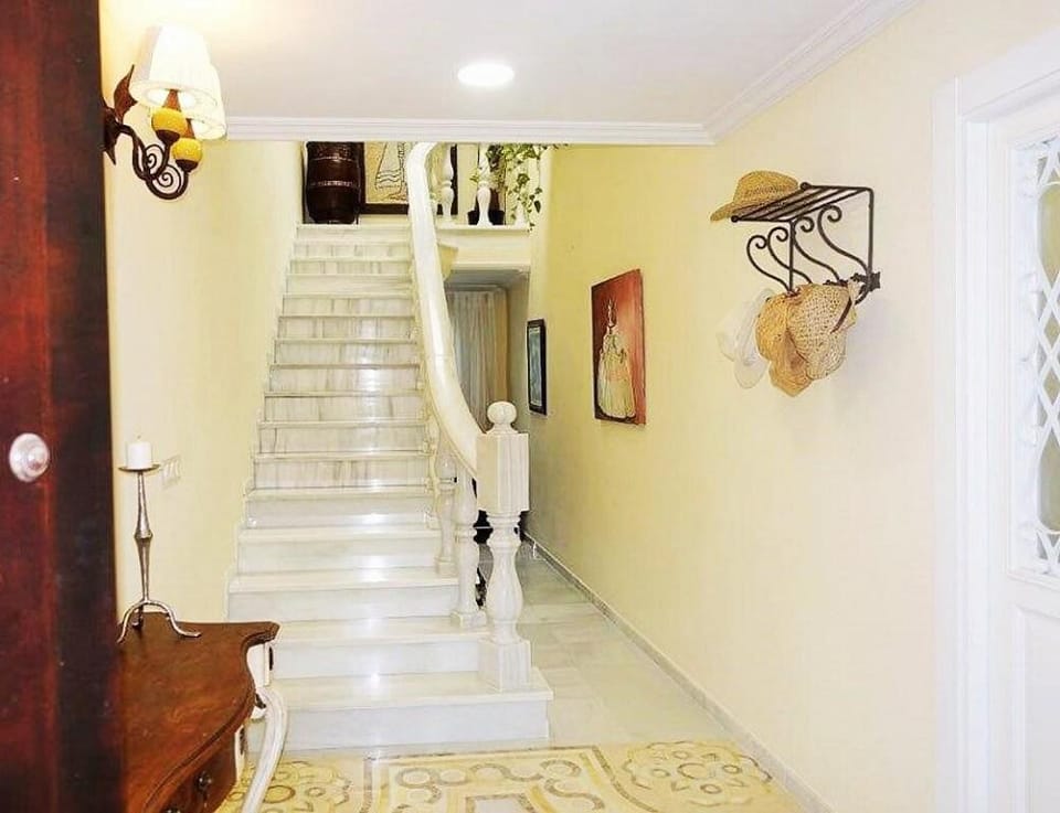 New villa at 1km from the beach of Puerto Banus Villa in Marbella