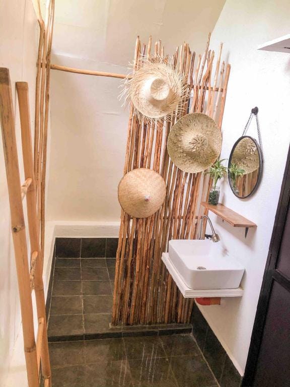 Coconut home - Tokong Residence 1 Vacation rental in General Luna