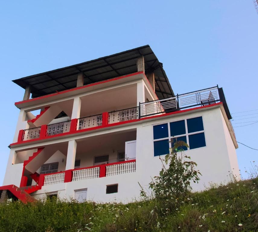 Snow View Homestay Khajjiar Vacation rental in Himachal Pradesh