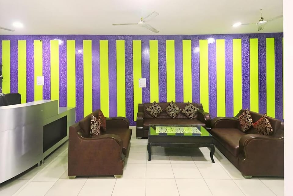 Hotel Ashoka Palace Near IGI Airport, New Delhi Hotel in New Delhi