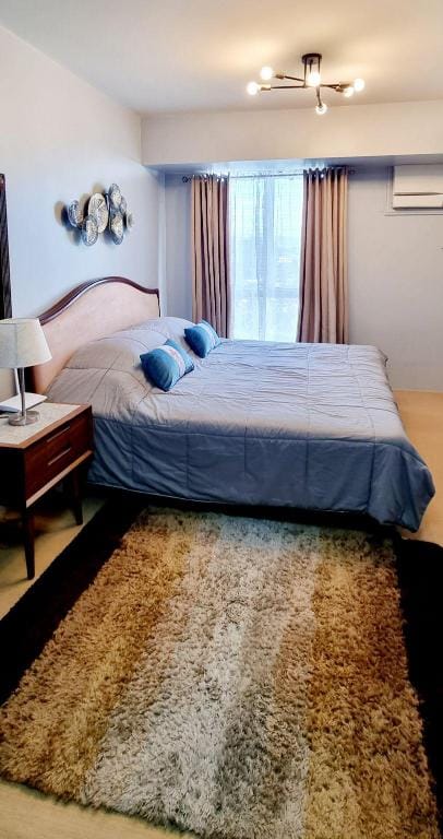Pawie's Sweet Escape w/ King-sized Bed in IT Park. Vacation rental in Lapu-Lapu City