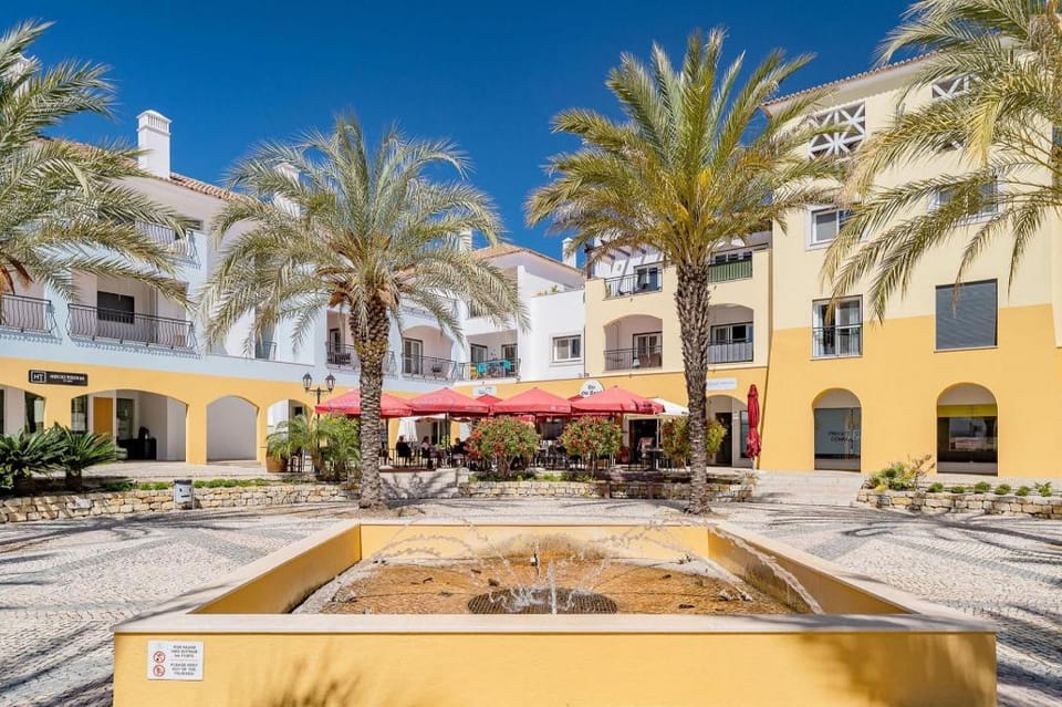 Modern Cabanas de Tavira Apartment, Ideal Homes Apartment in Cabanas de Tavira