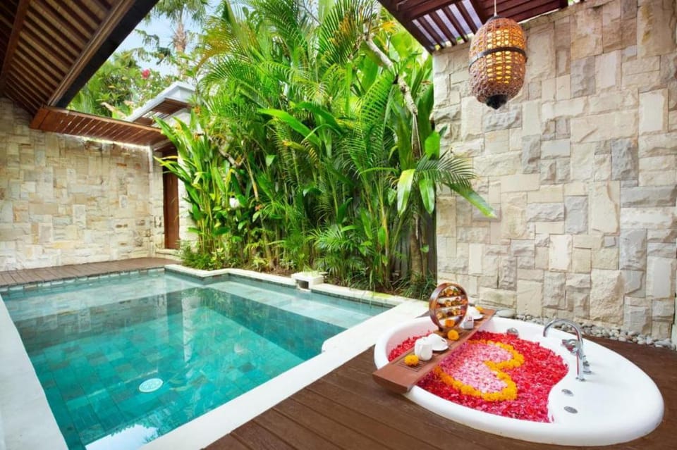 Romantic Vibes 1 BR Private Villa in Seminyak Villa in Kuta