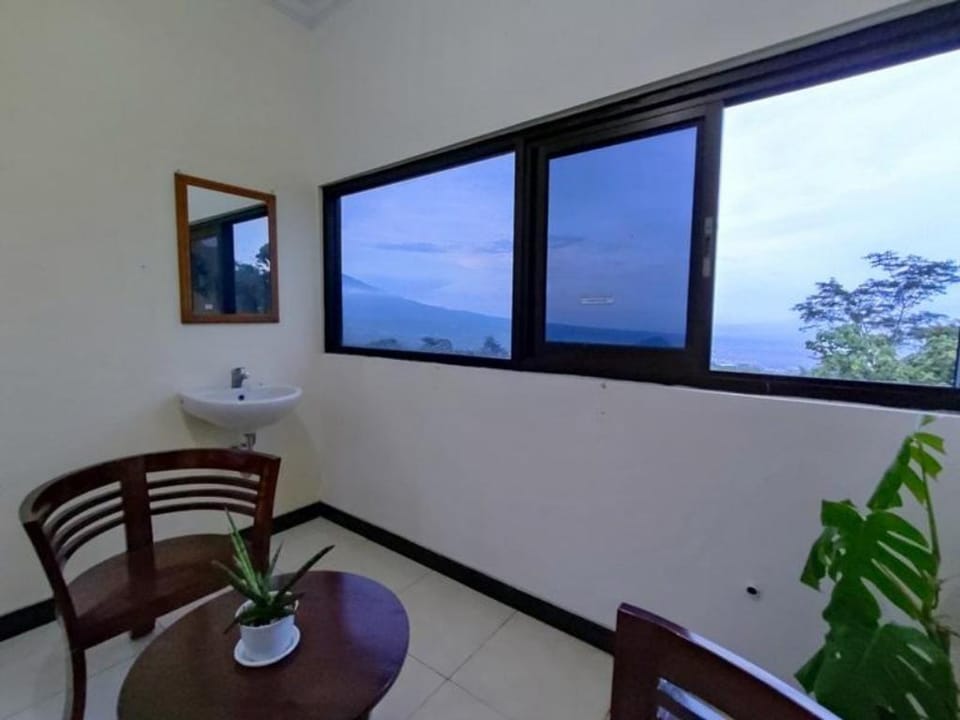 Villa Indika Private Pool Kota Batu Villa in Batu