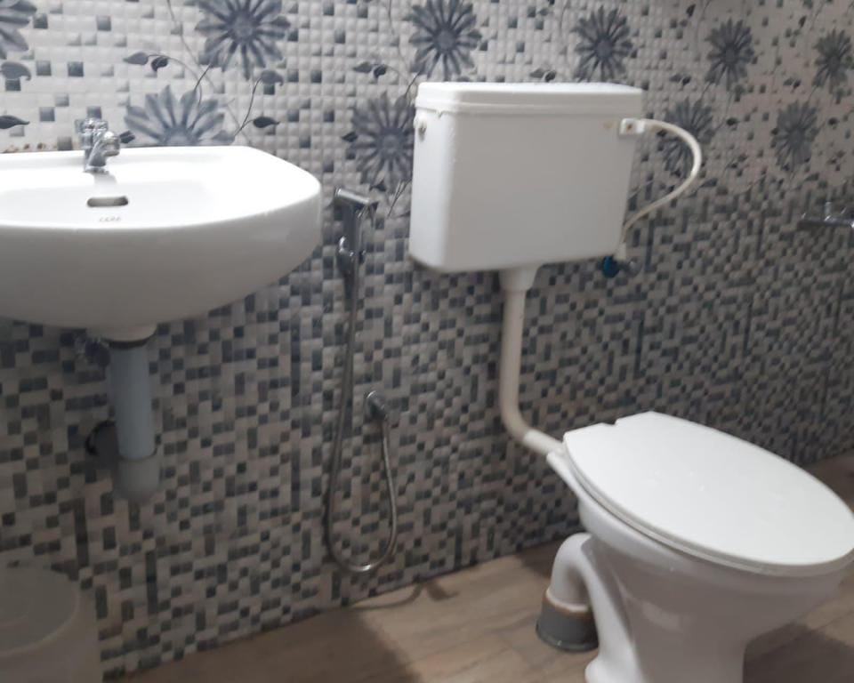 Airport Cochin Grand Residency  Apartment in Vypin