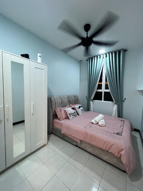 Kuala Terengganu City Centre Homestay (Drawbridge Mayang Mall & KTCC Mall ) with POOL Vacation rental in Terengganu, Malaysia