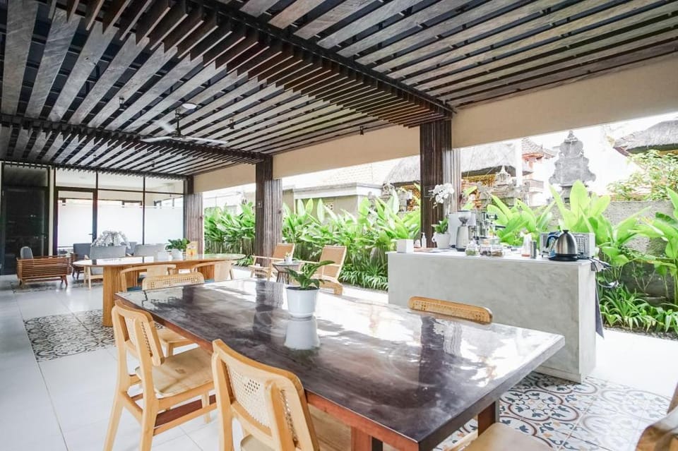 Tanaga CoLiving Hotel in Kuta