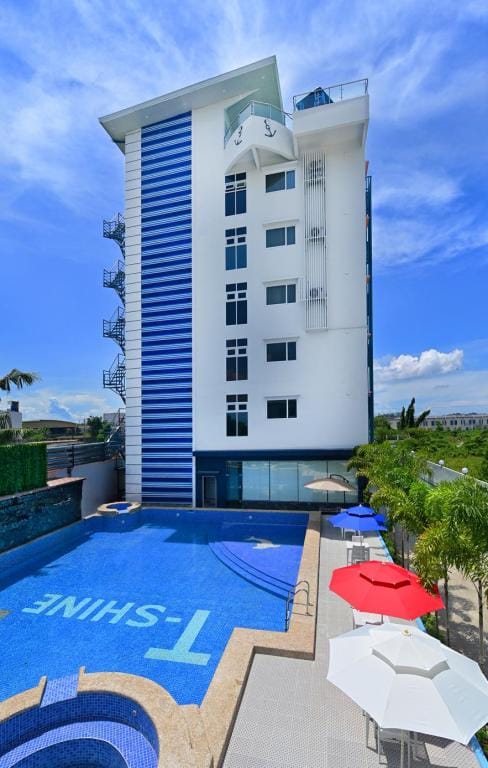 T Shine Resort and Spa Resort in Lapu-Lapu City