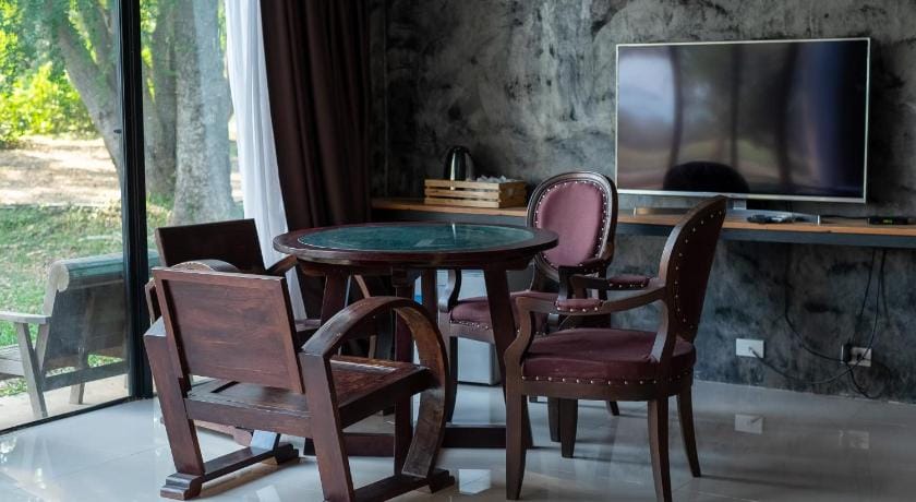 ชิดธาร รีสอร์ท Hotel in Thailand