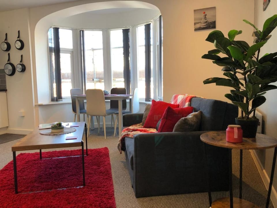 Holmfield 01 (sleeps 4, close to Promenade) Apartment in Blackpool