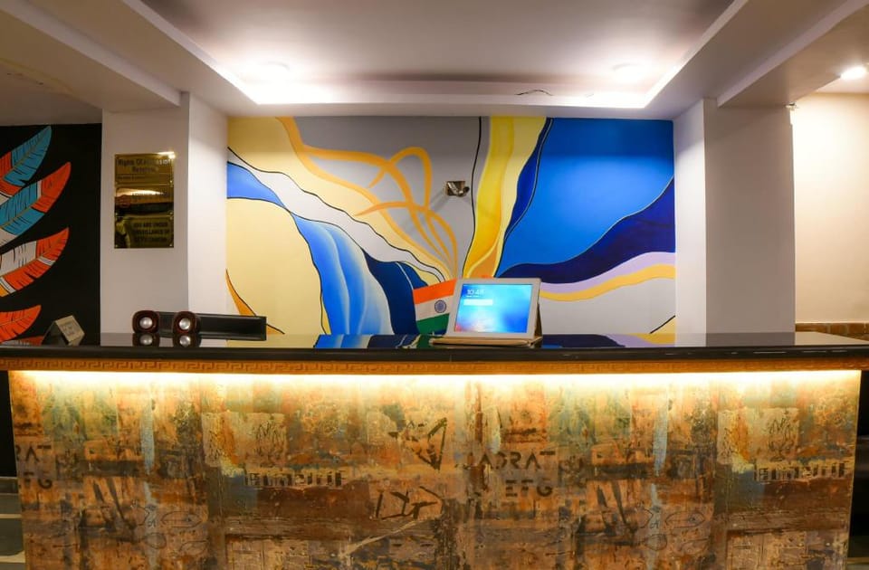 Twenties Kamla Nagar Hotel in Delhi