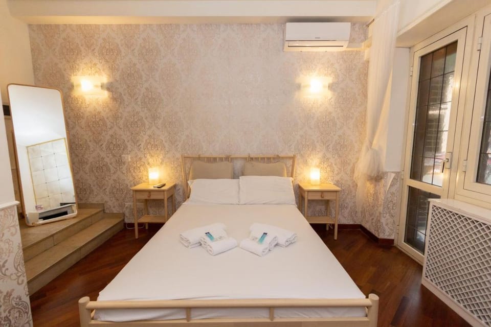 Aurelio Deluxe Rooms Bed and Breakfast in Rome