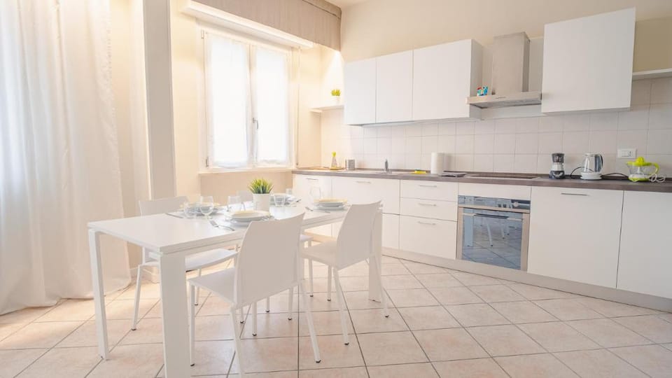 Sweet Lake Apartment - Italian Homing Apartment in Sirmione