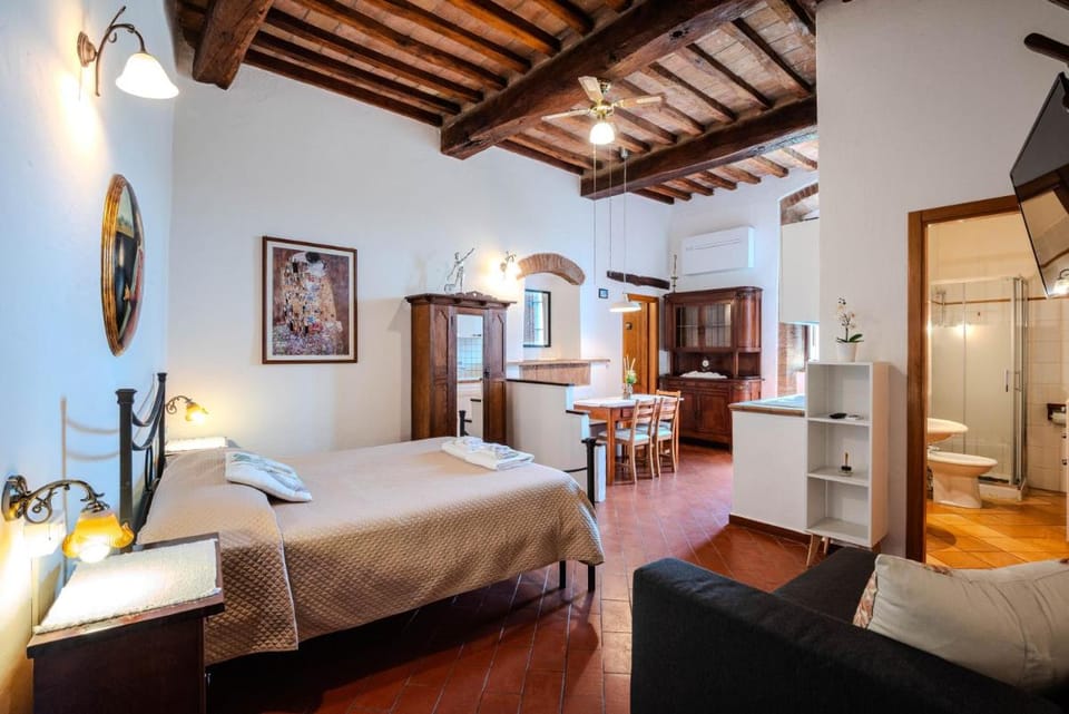 Cucina condivisione e natura - il rifugio perfetto per gruppi fino 31 - Assisi Perugia Bed and Breakfast in Umbria