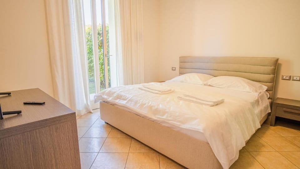 Endless Summer Sirmione - Italian Homing Apartment in Sirmione
