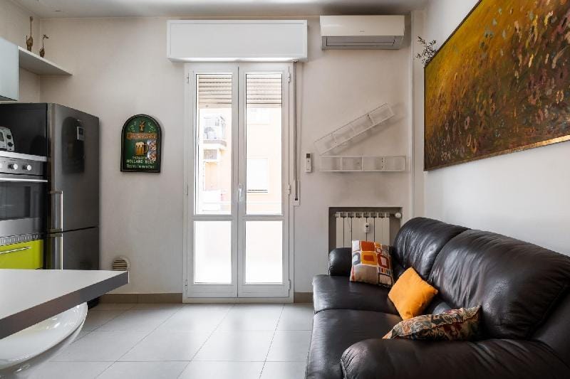 Bergonzoni Modern Apartment by Wonderful Italy Apartment in Bologna