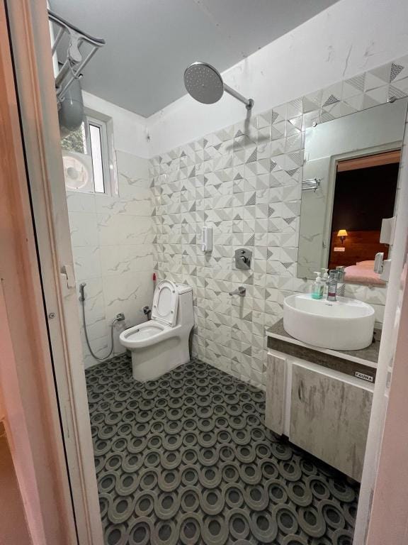 HOT - House Of Travellers Apartment in Rishikesh