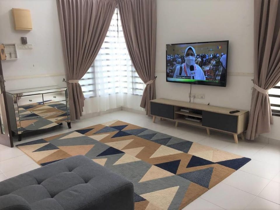 CASA ADELIA GUESTHOUSE BALOK PERDANA GEBENG Vacation rental in Terengganu, Malaysia