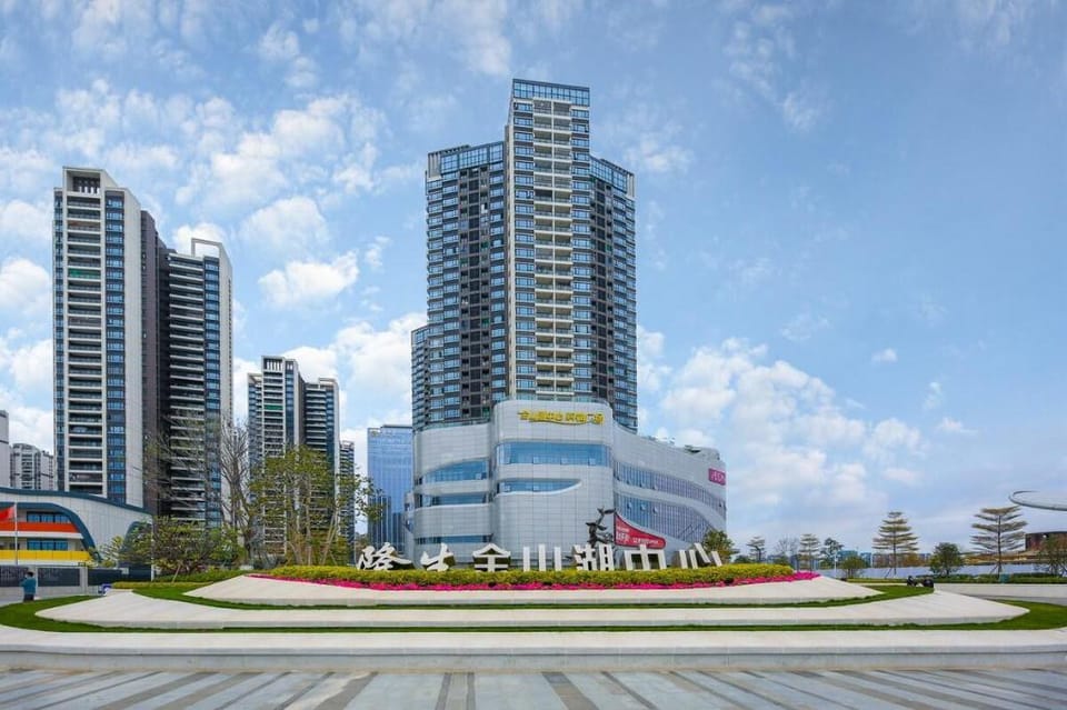 J金山小筑|隆生·金山湖中心 Loft复式 奥园领寓 鸟巢 山姆会员店 自在随心 疗愈系极简禅意公寓 Apartment in Guangdong