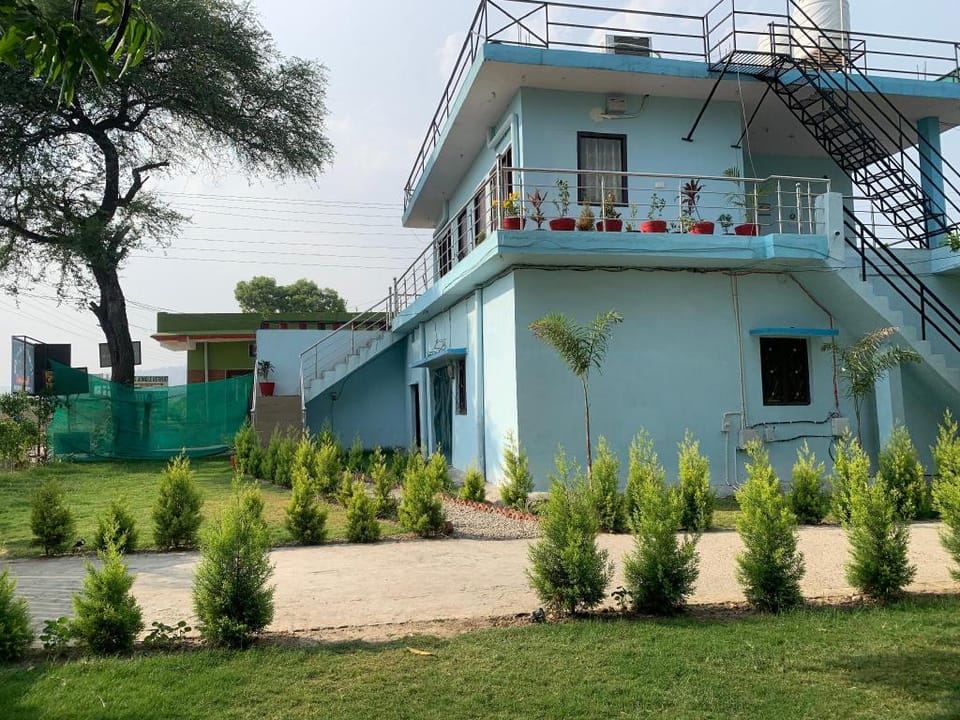 Rawatjee Homesaty  Apartment in Uttarakhand