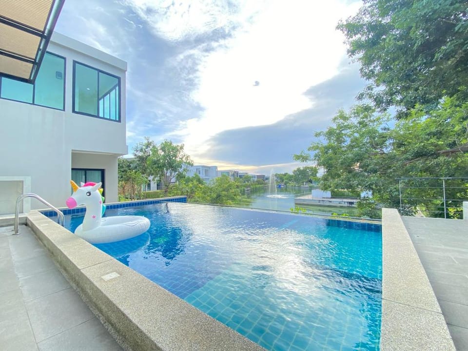 Lake view [30] pool villa Pattaya  Villa in Pattaya City