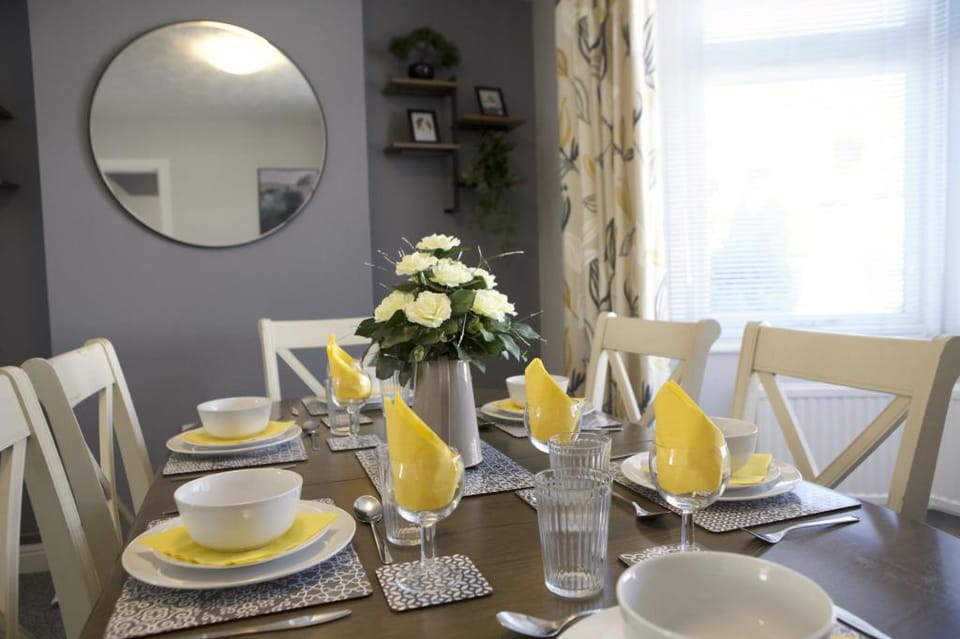 Nws - The Flintshire Apartment in Wales