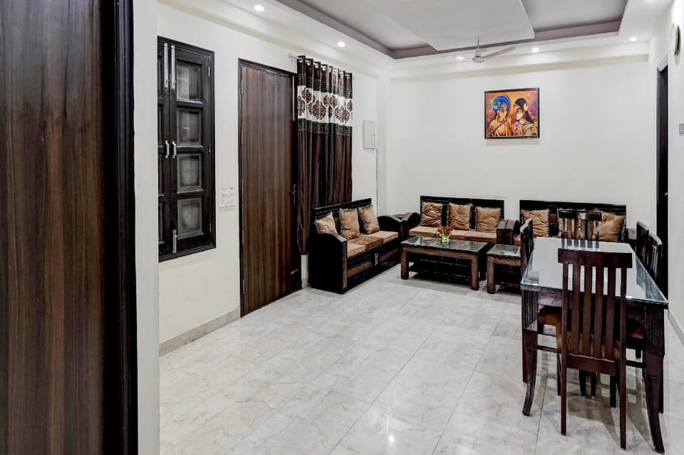 Prince villa guest house Apartment in Haryana