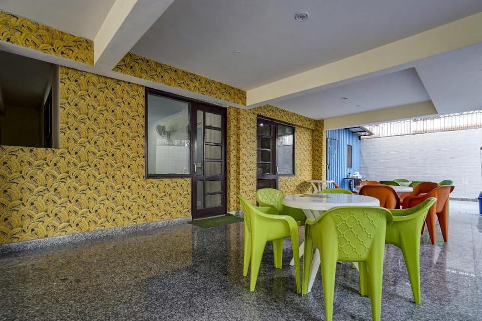 Prince villa guest house Apartment in Haryana