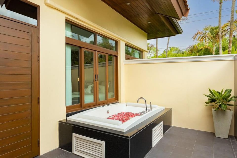 Super Luxury 2BR Pool Villa @ Bangtao Beach Villa in Choeng Thale