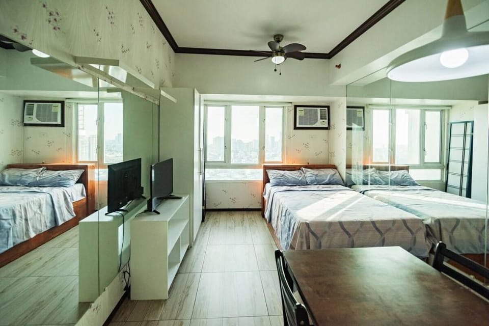 Greenbelt Makati The Beacon 3208 with Amazing View Apartment in Pasay