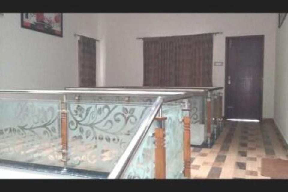 Nature Castle 8BHK Villa || Wi-Fi || Amazon Prime Villa in Kodaikanal