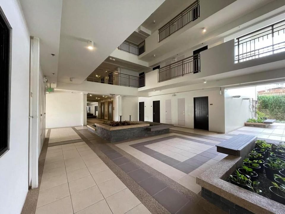 Calathea Place Homestay Apartment in Las Pinas