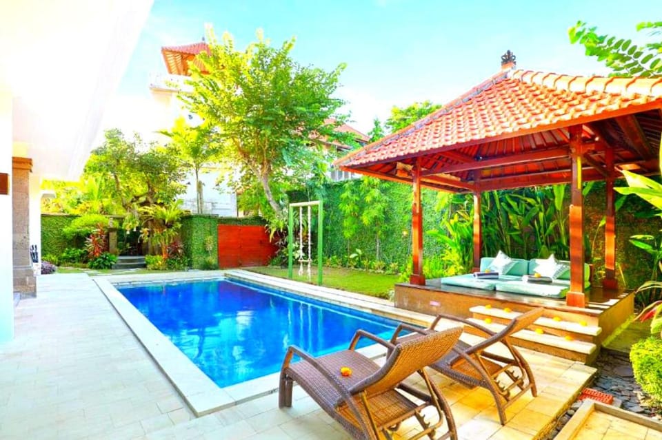 Cozy 3 BR Private Pool Villa Seminyak#NE Villa in North Kuta