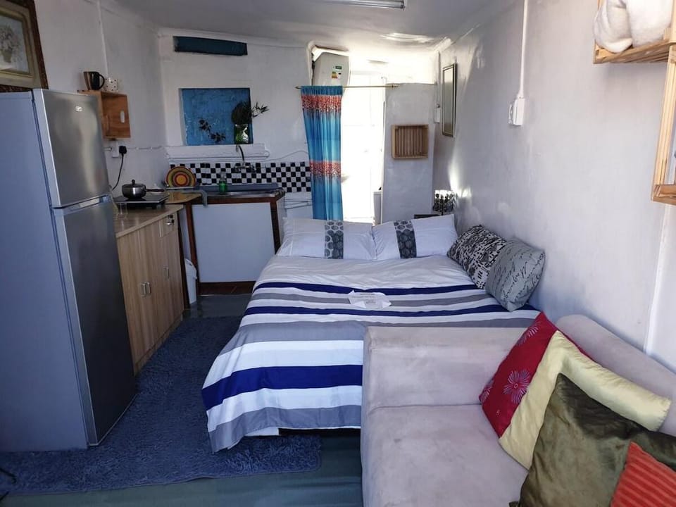 COZY PRIVATE EN SUITE STUDIO Apartment in Cape Town