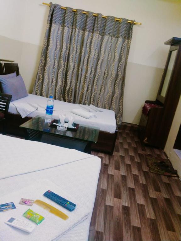 FOUR SEASON  Vacation rental in Karachi
