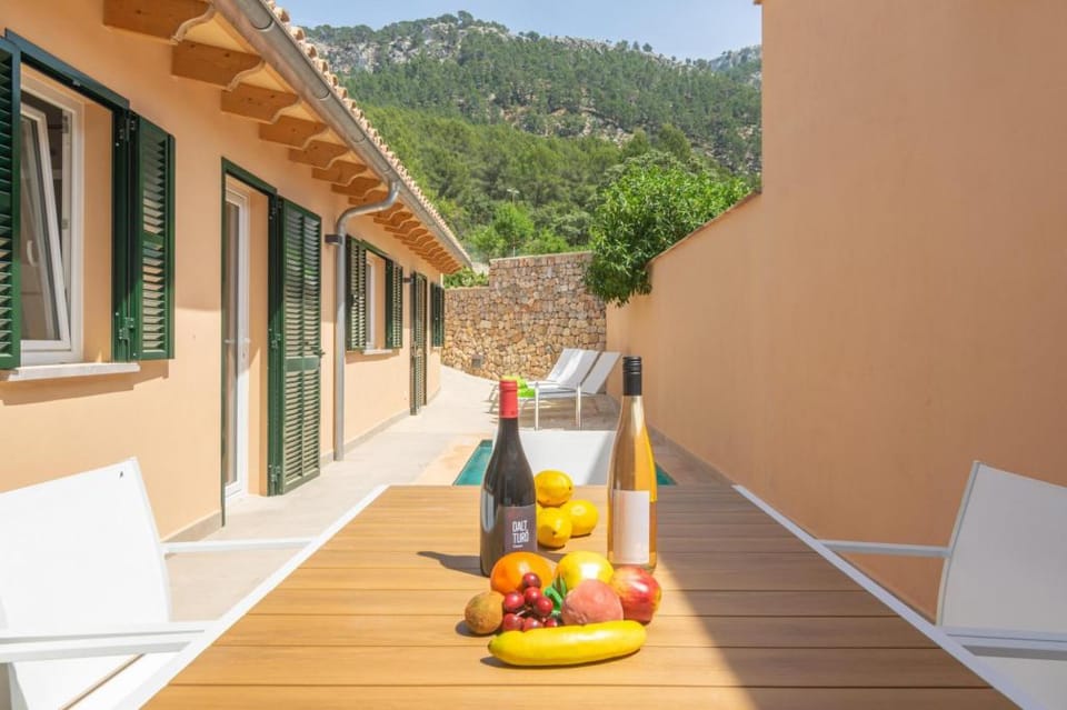 CAN MOREU - Townhouse with private pool and free WiFi Apartment in Serra de Tramuntana