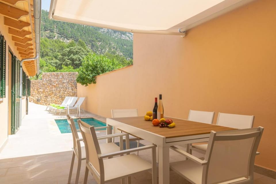 CAN MOREU - Townhouse with private pool and free WiFi Apartment in Serra de Tramuntana