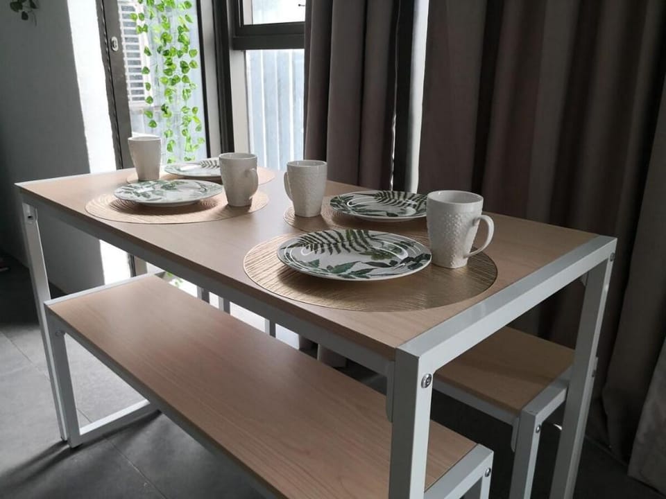 Jungle Loft for 6-7pax,5mins to IKEA, Kidzania, 1U Apartment in Petaling Jaya