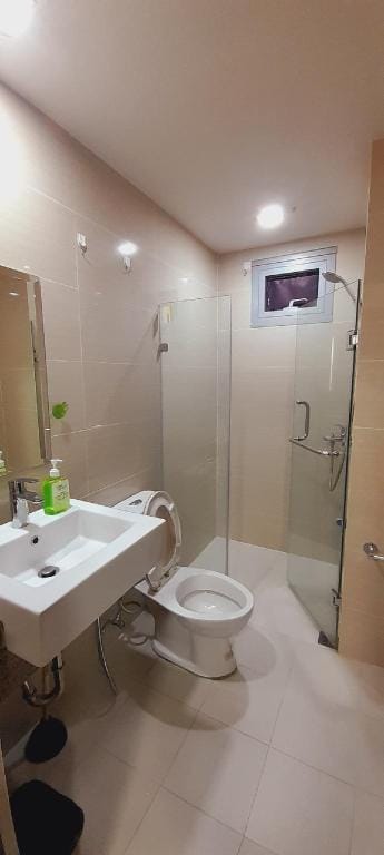 Eighty One (81) Newport Boulevard Condominium Apartment in Pasay