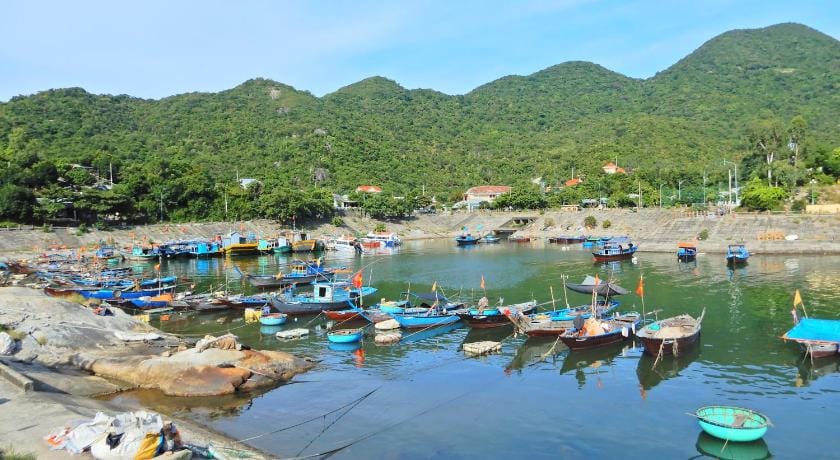 Crest House Beachside Private House on Cham Island Vacation rental in Hoi An