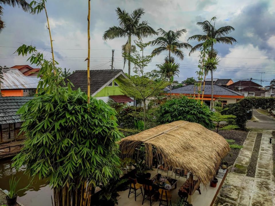 Homestay Bambu Kuning Vacation rental in Indonesia