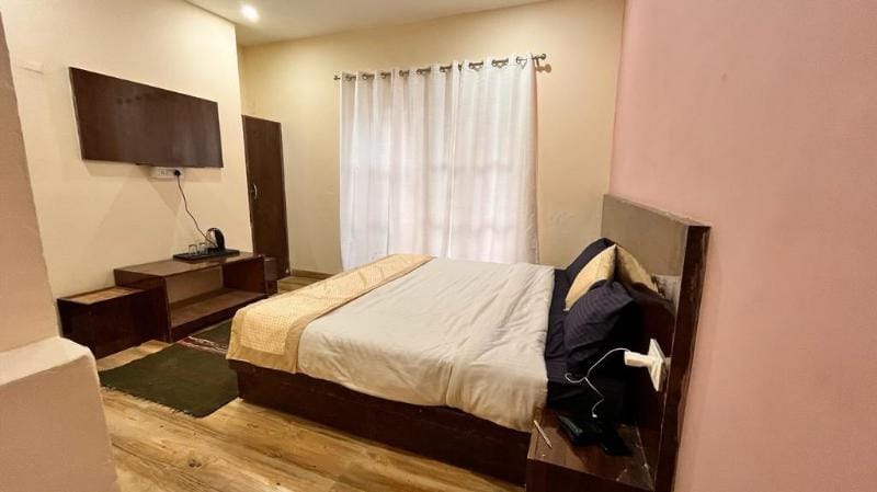 Hotel Atharva villa Vacation rental in Uttarakhand